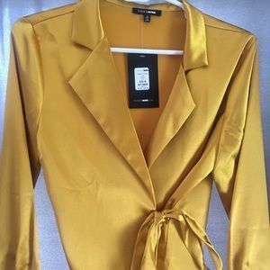 FASHION NOVA GOLD WRAP TOP